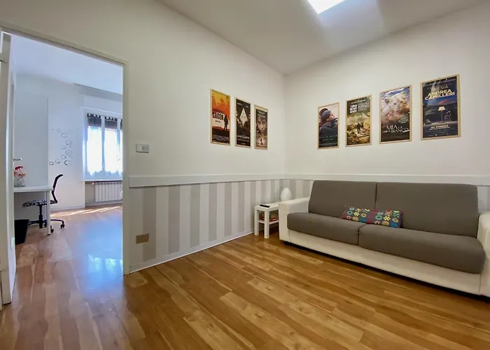 Spacious Apartment Near Centrale-Loreto-Duomo